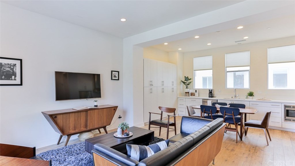 2203 Edendale Lane Silver Lake, CA 90026 - Photo 15 of 39