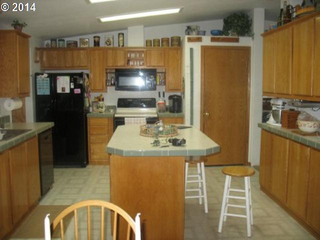 2856 Doerner Road Roseburg, OR 97471 - Photo 15 of 16 Gallery Image 15