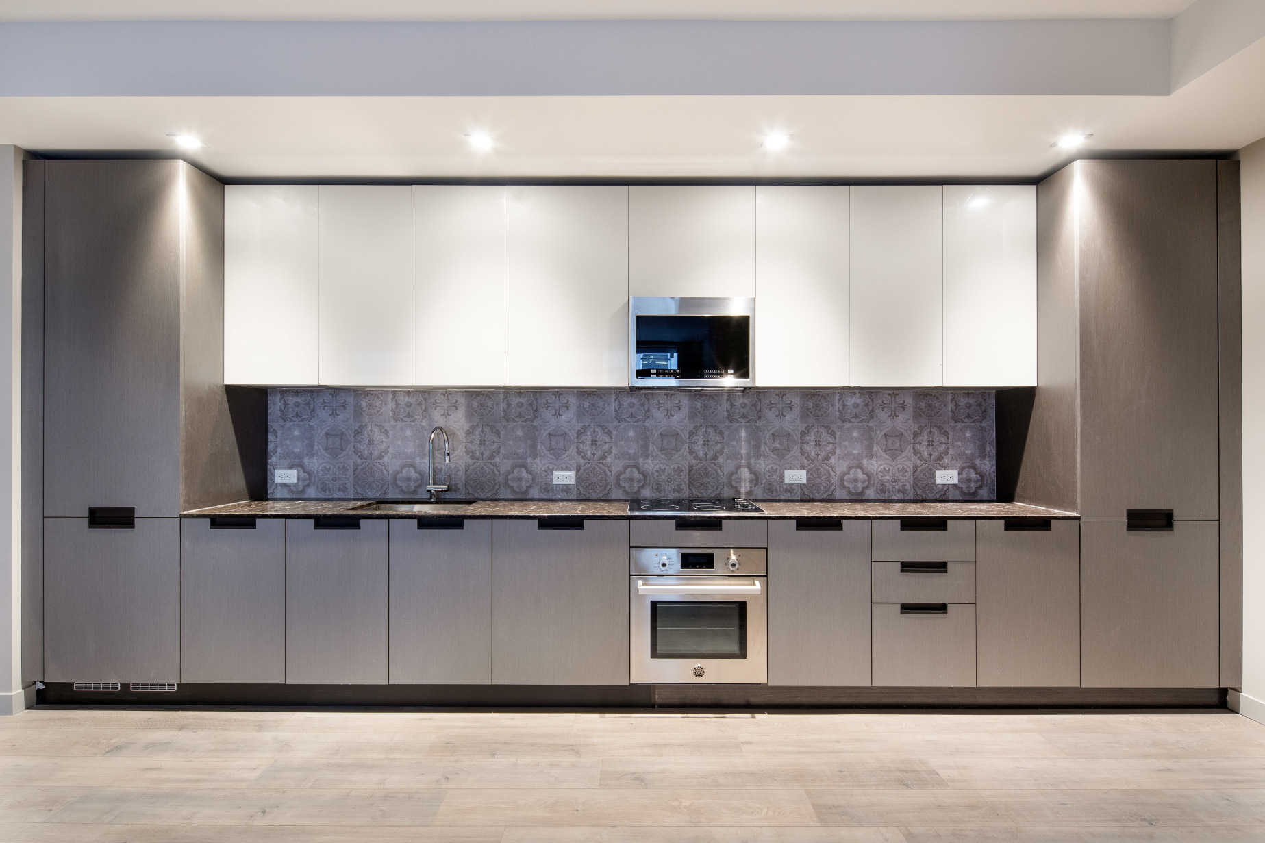 114 Mulberry Street, Unit 304 Manhattan, NY 10013 - Photo 3 of 8