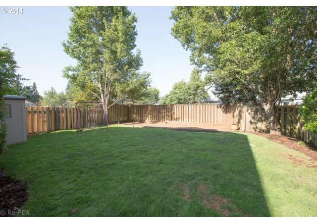 10285 Southwest Kent Court Tigard, OR 97224 - Photo 14 of 16 Gallery Image 14