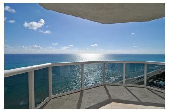 4775 Collins Avenue, Unit 3003 Miami Beach, FL 33140 - Photo 3 of 13