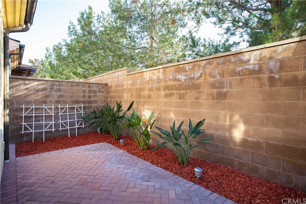 21 Norwich Irvine, CA 92620 - Photo 10 of 21