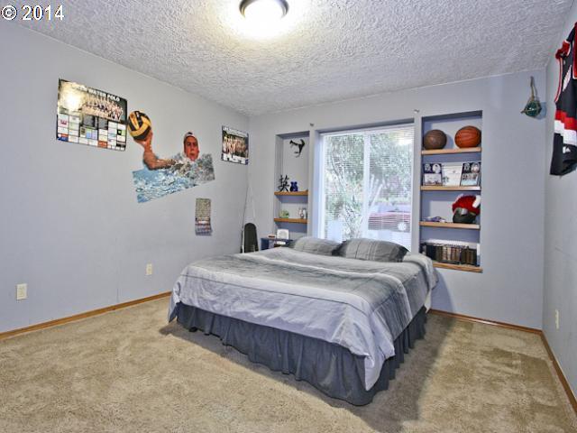 9960 Southwest Kable Street Tigard, OR 97224 - Photo 8 of 16 Gallery Image 8
