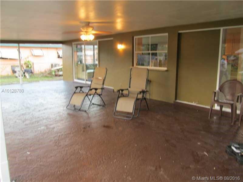 261 Southwest 58th Avenue Plantation, FL 33317 - Photo 19 of 19