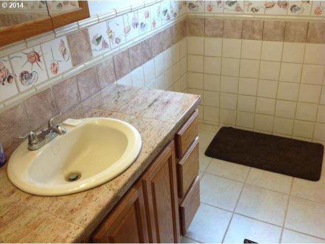 49870 Northwest Schmidlin Road Buxton, OR 97109 - Photo 10 of 16 Gallery Image 10
