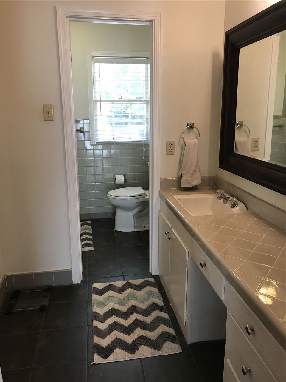 4184 Barfield Road Memphis, TN 38117 - Photo 14 of 18
