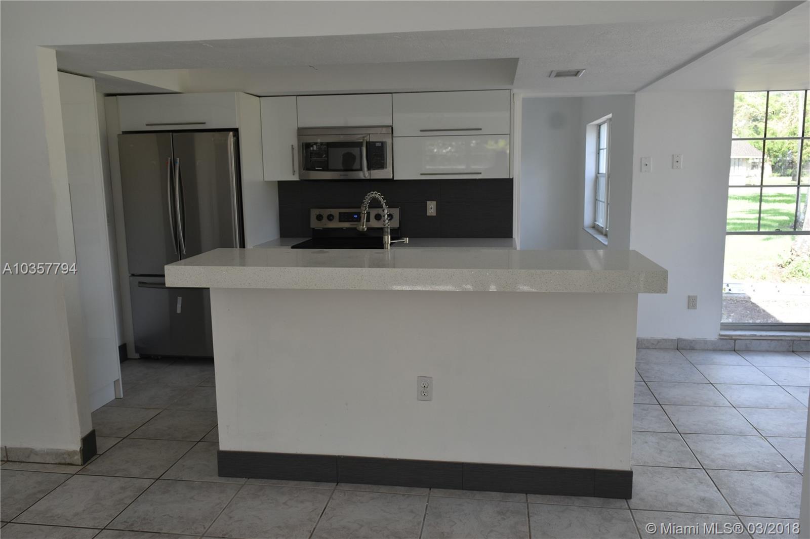 1225 Egret Road Homestead, FL 33035 - Photo 13 of 39 Gallery Image 13