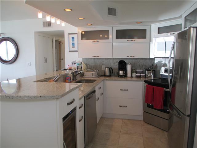 8911 Collins Avenue, Unit 605 Surfside, FL 33154 - Photo 7 of 25