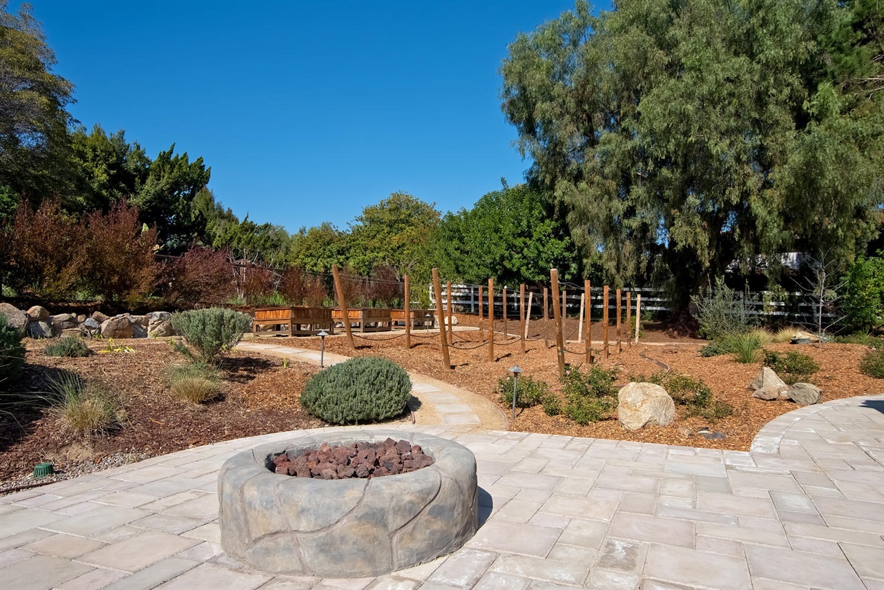 648 Lucylle Lane Encinitas, CA 92024 - Photo 23 of 25