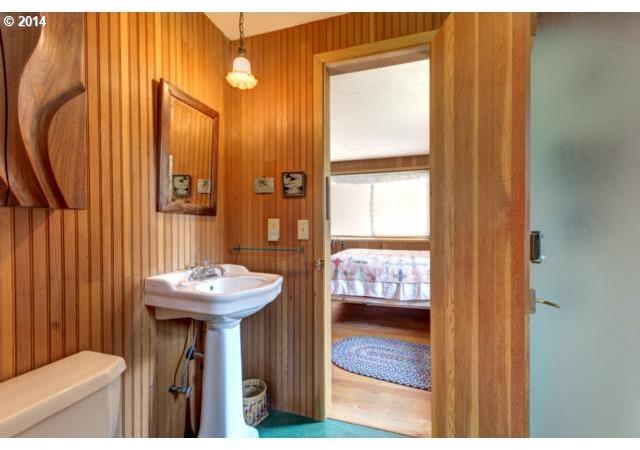 107 Little Mountain Road Trout Lake, WA 98650 - Photo 9 of 16 Gallery Image 9