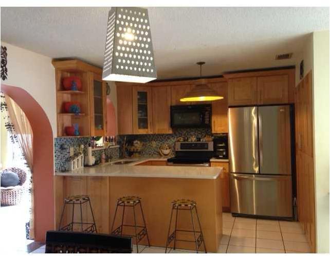 10823 Southwest 147th Place Miami, FL 33196 - Photo 6 of 7