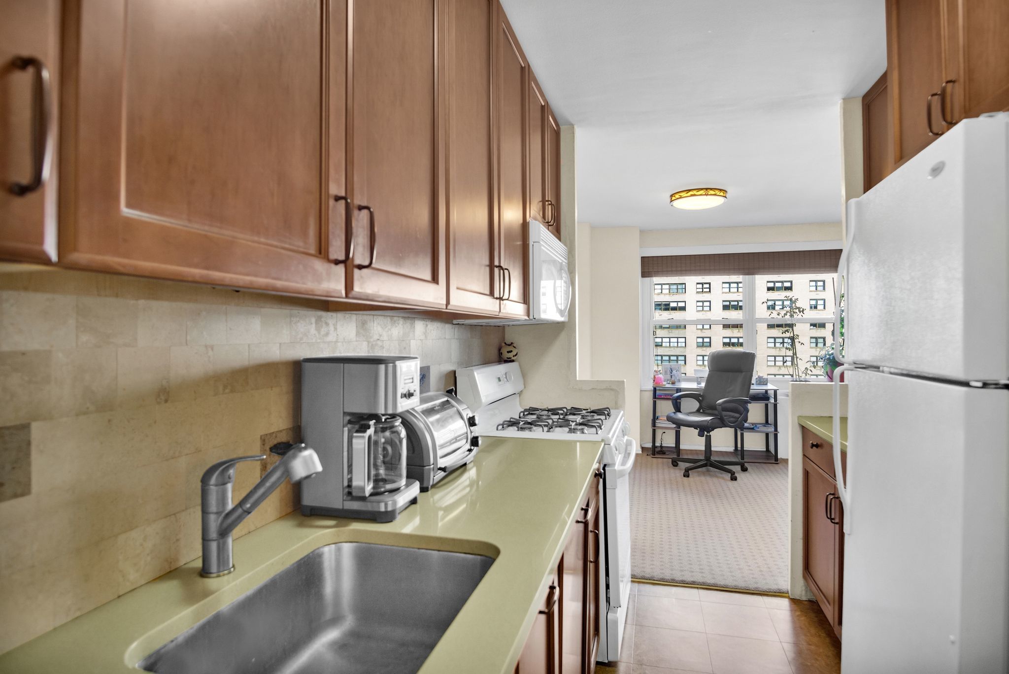 150 West End Avenue, Unit 17F Manhattan, NY 10023 - Photo 4 of 12