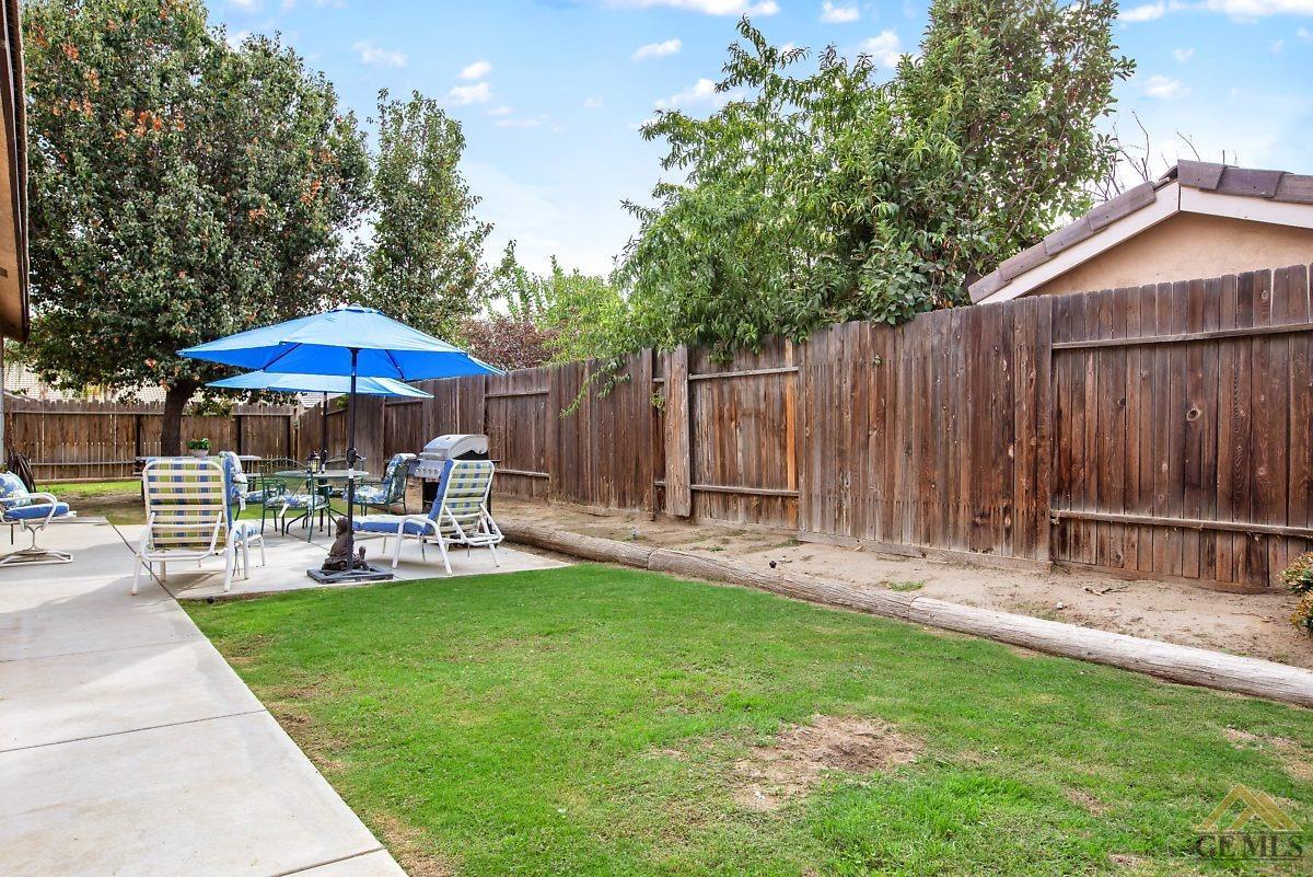 3601 Campfire Drive Bakersfield, CA 93312 - Photo 39 of 40