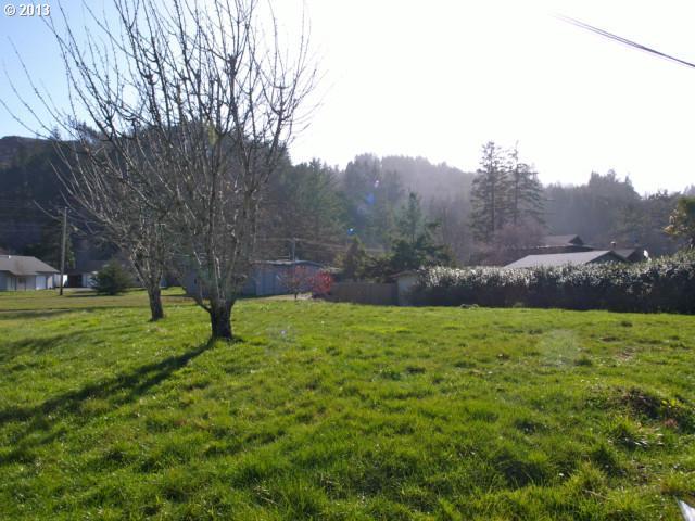 28226 Mateer Road Gold Beach, OR 97444 - Photo 8 of 9 Gallery Image 8
