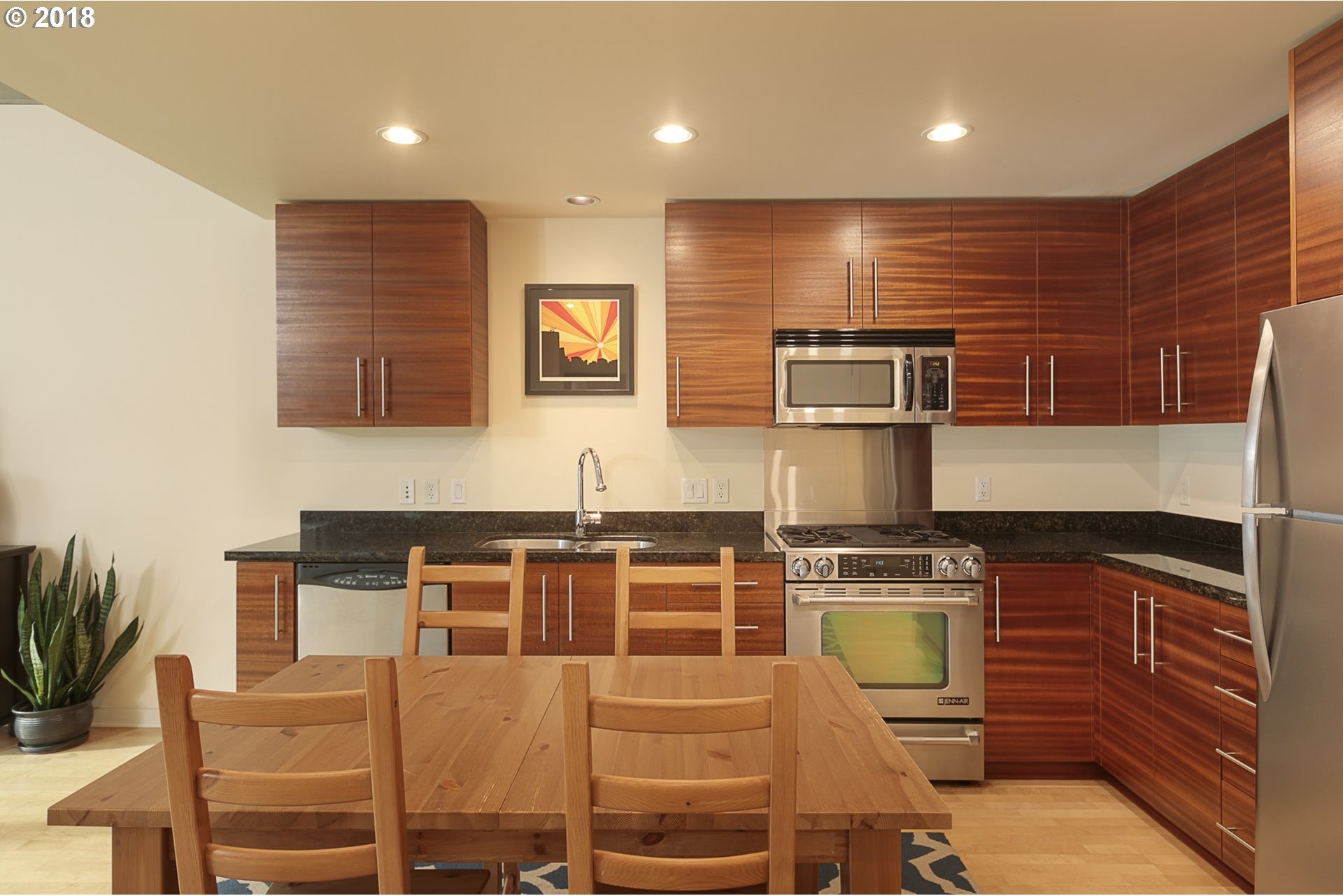 1830 Northwest Riverscape Street, Unit 305 Portland, OR 97209 - Photo 5 of 25 Gallery Image 5