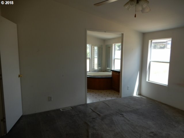 639 Old Town Loop Road Oakland, OR 97462 - Photo 27 of 29 Gallery Image 27