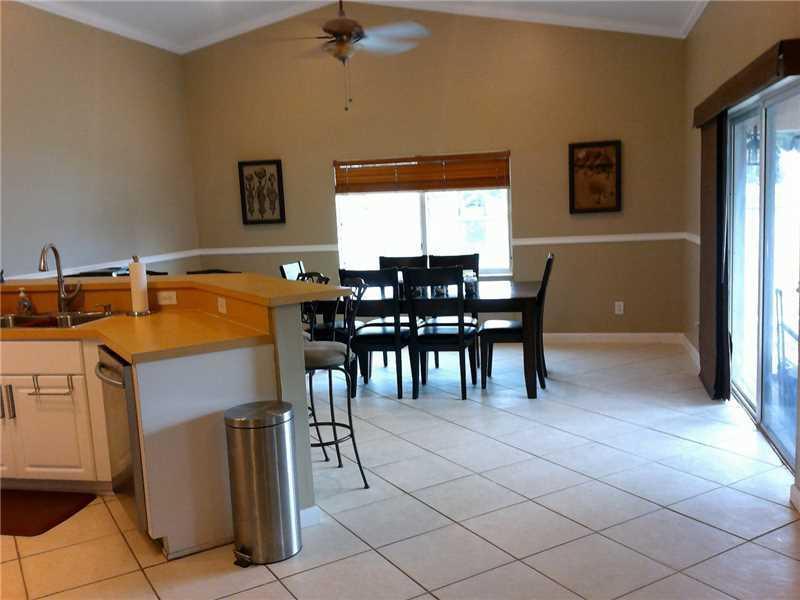 13096 Southwest 53rd Street Miramar, FL 33027 - Photo 8 of 25