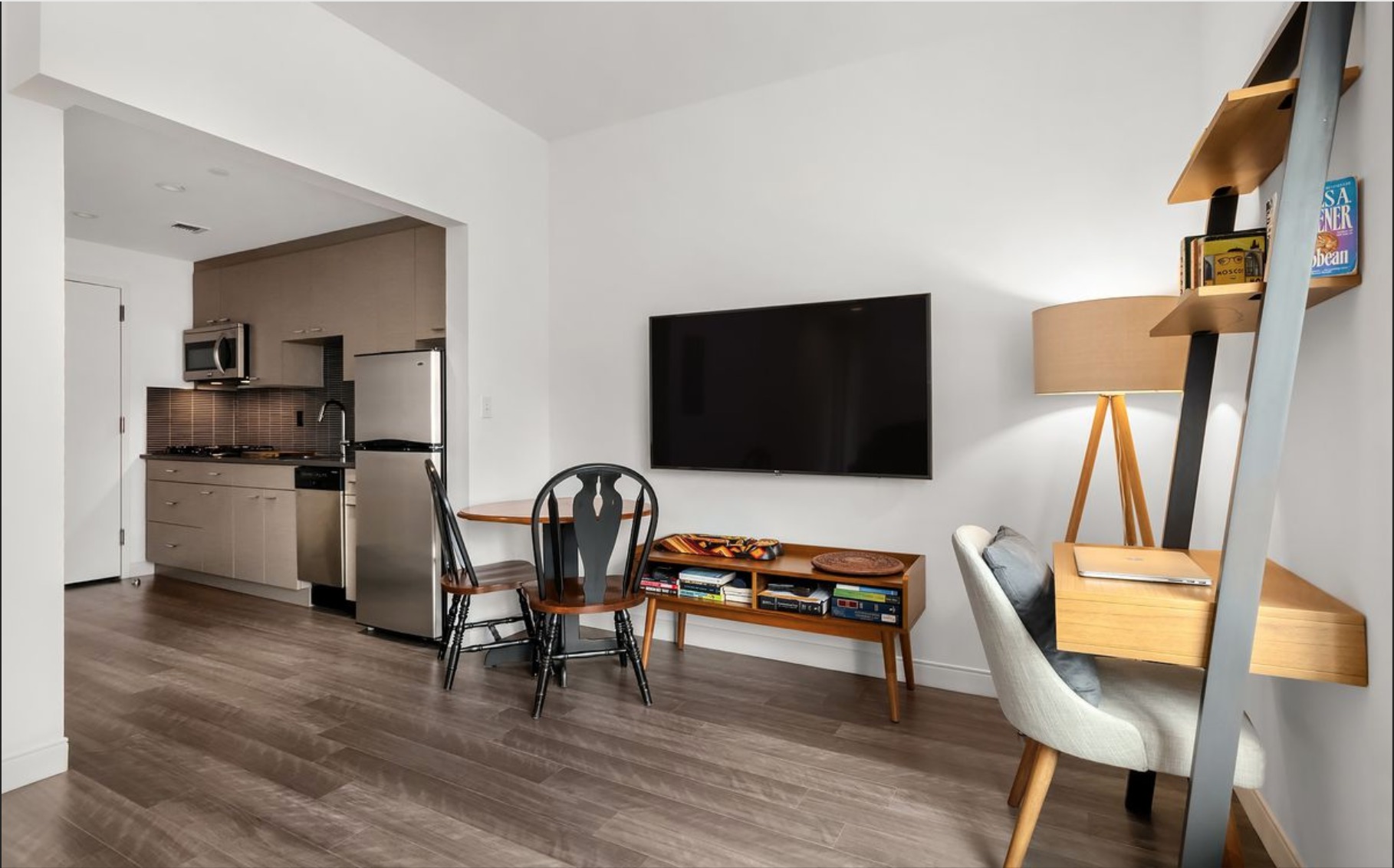 185 Avenue B, Unit 5A Manhattan, NY 10009 - Photo 3 of 13