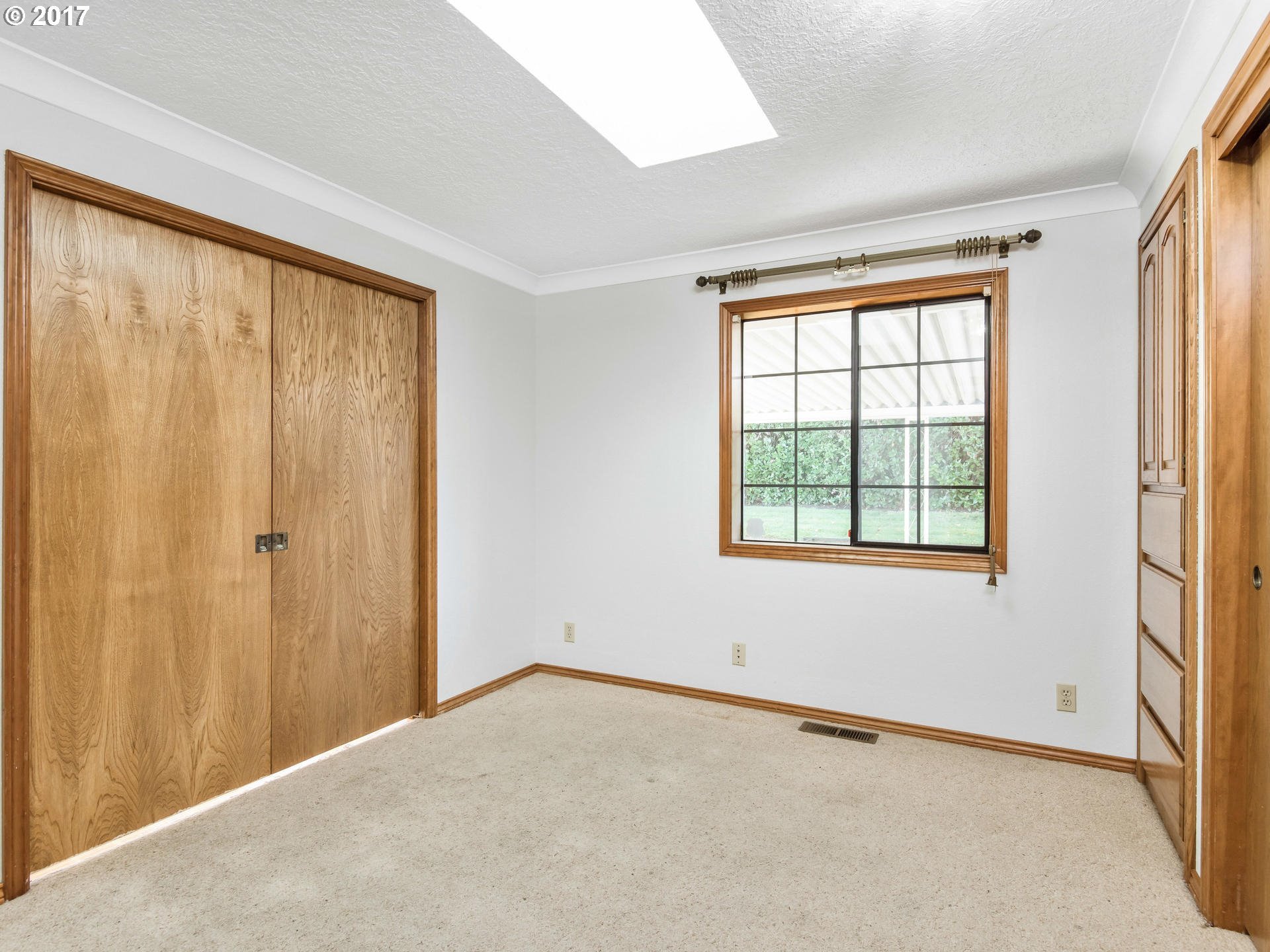 13114 Southwest Chimney Ridge Street Tigard, OR 97223 - Photo 24 of 31 Gallery Image 24