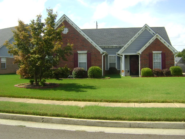5333 Ragan Ridge Drive Memphis, TN 38141 - Photo 1 of 25 Gallery Image 1