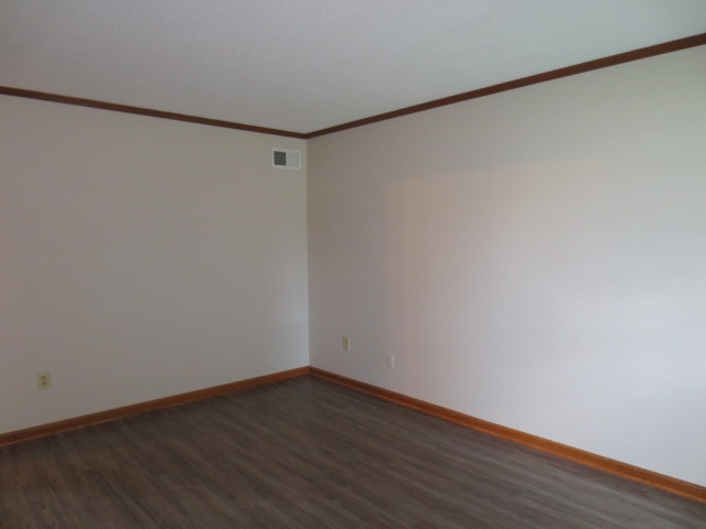 6373 Bardstown Road Bartlett, TN 38134 - Photo 9 of 16