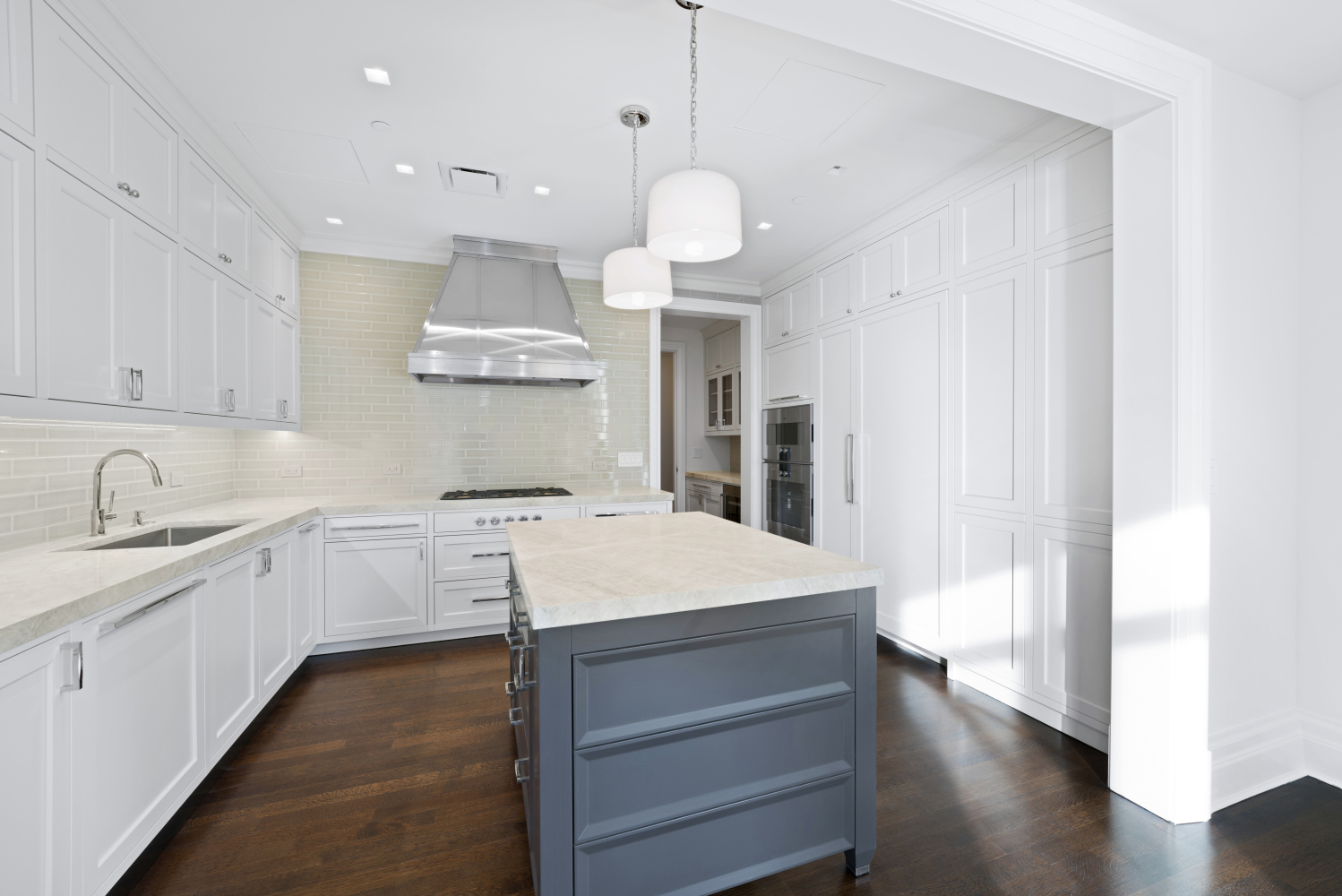 20 East End Avenue, Unit 8A Manhattan, NY 10028 - Photo 6 of 12