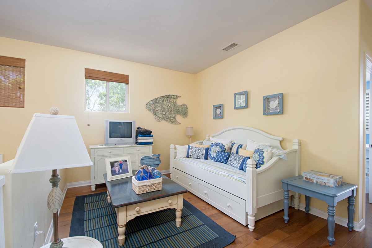 1243 Hermes Avenue Encinitas, CA 92024 - Photo 19 of 25