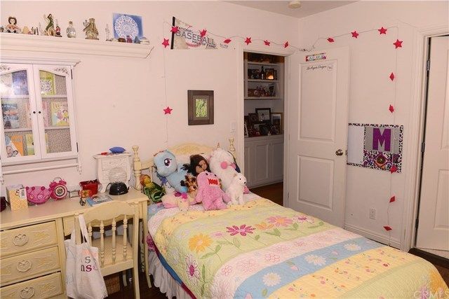 $1,200,000 | 3918 Elm Avenue, Long Beach, CA 90807