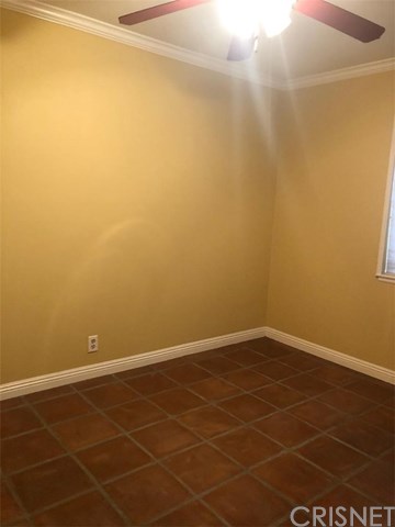 25657 Almendra Drive Valencia, CA 91355 - Photo 12 of 17