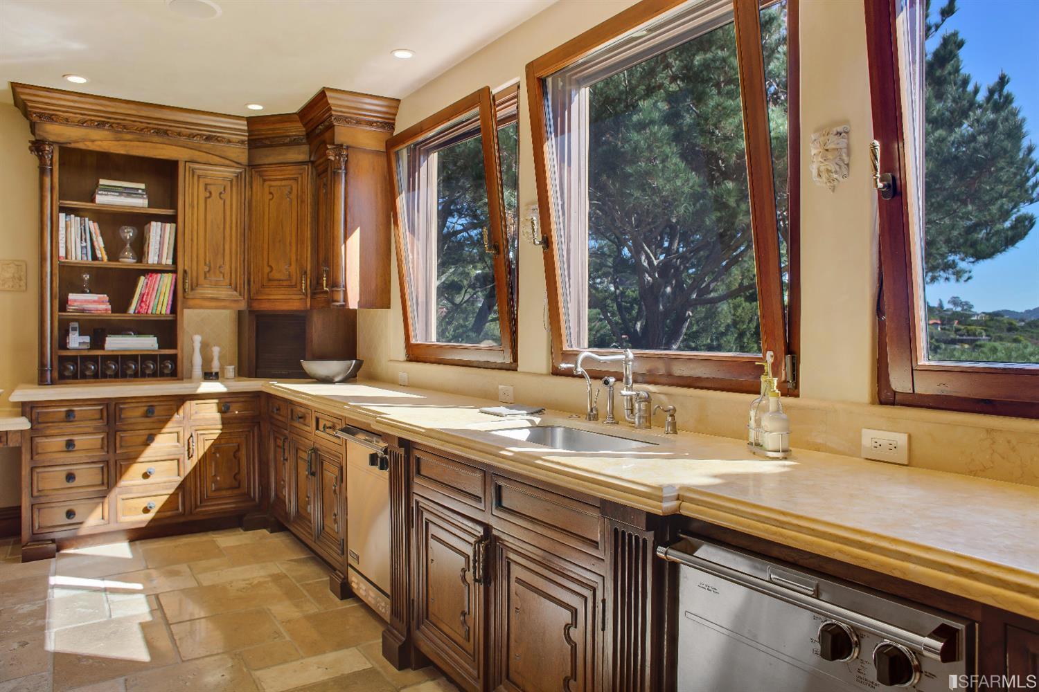 12 Tara Hill Road Tiburon, CA 94920 - Photo 15 of 47