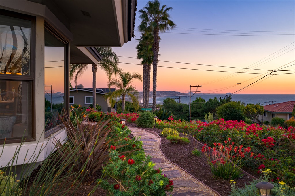 5701 Skylark Place La Jolla, CA 92037 - Photo 23 of 25 View from entrance to home