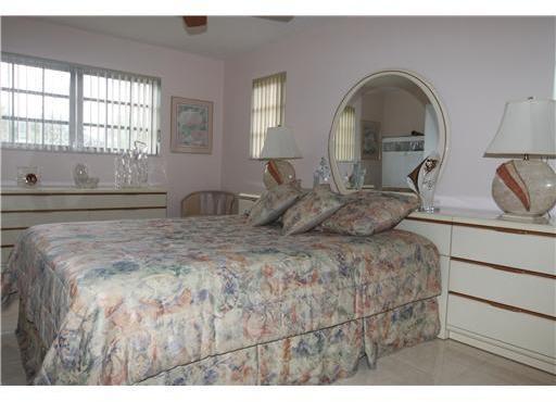 8161 Southwest 104th Street Miami, FL 33156 - Photo 6 of 11