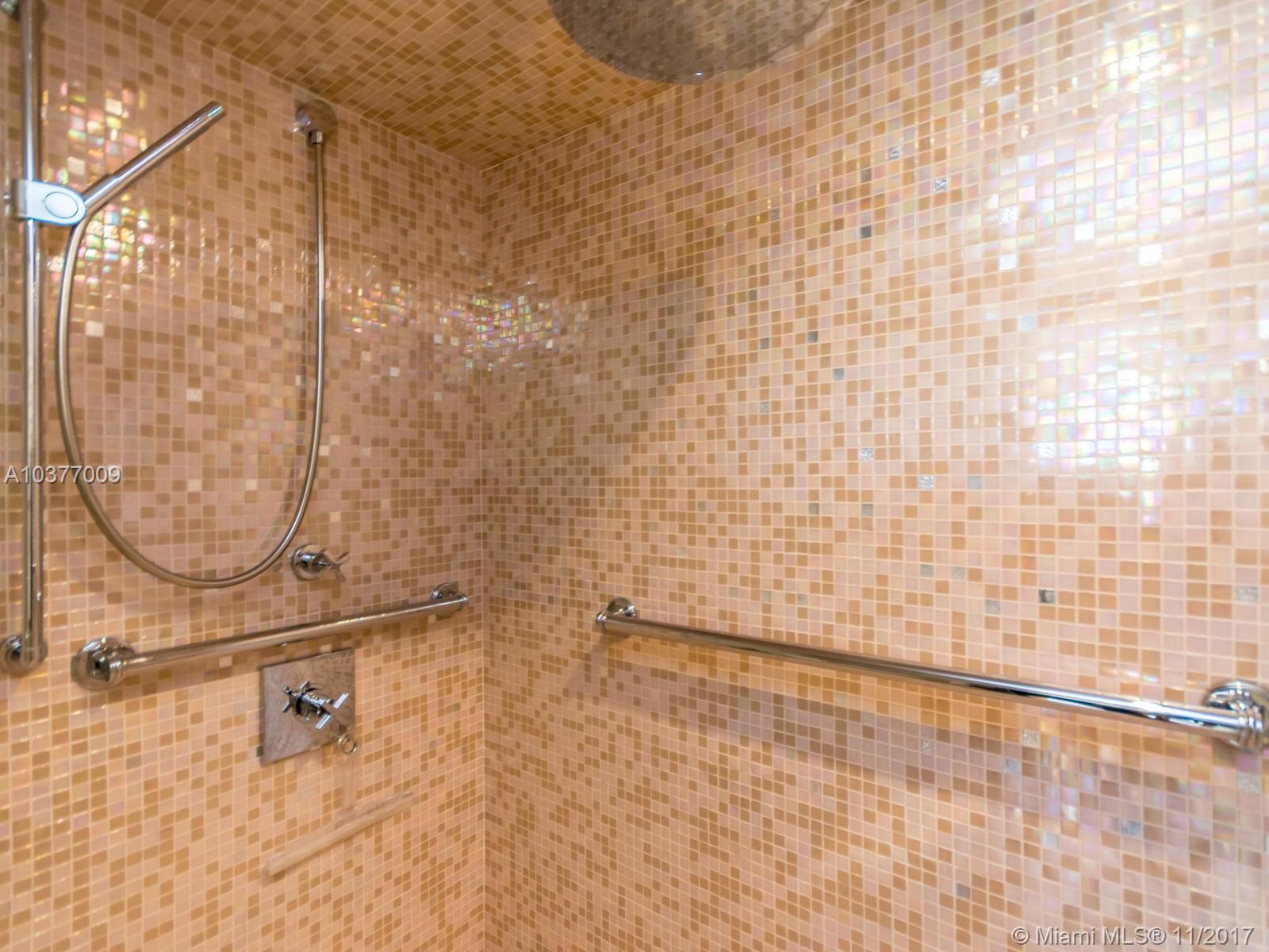 607 Ocean Drive, Unit 9K Key Biscayne, FL 33149 - Photo 54 of 78