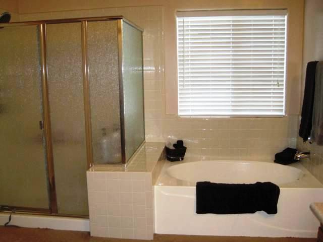11425 Revolution Road Bakersfield, CA 93312 - Photo 4 of 5 Gallery Image 4