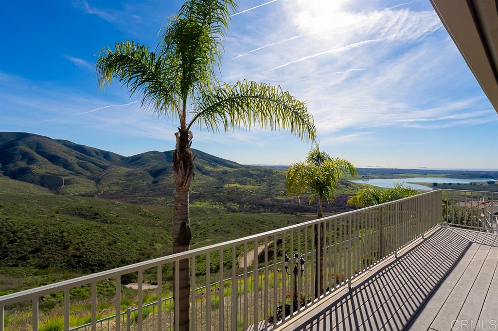 2119 Pointe Parkway Spring Valley, CA 91978 - Photo 18 of 22 Gallery Image 18