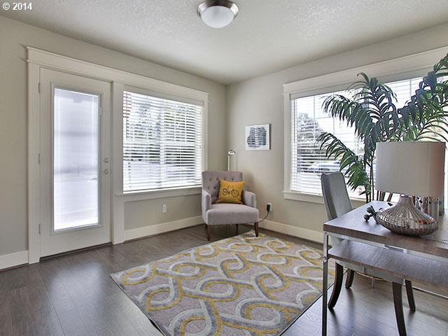 5011 Southeast Tibbetts Street, Unit 7 Portland, OR 97206 - Photo 14 of 16