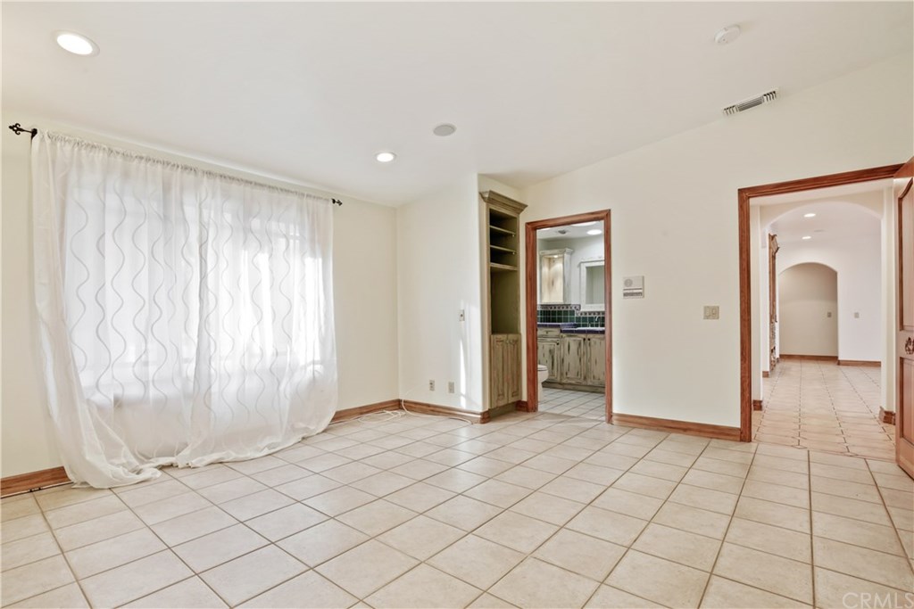 2380 Roscomare Road Los Angeles, CA 90077 - Photo 35 of 51