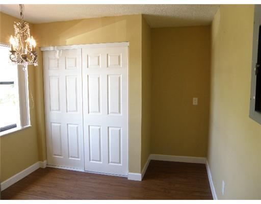 12143 Rosedale Terrace Boynton Beach, FL 33437 - Photo 11 of 18