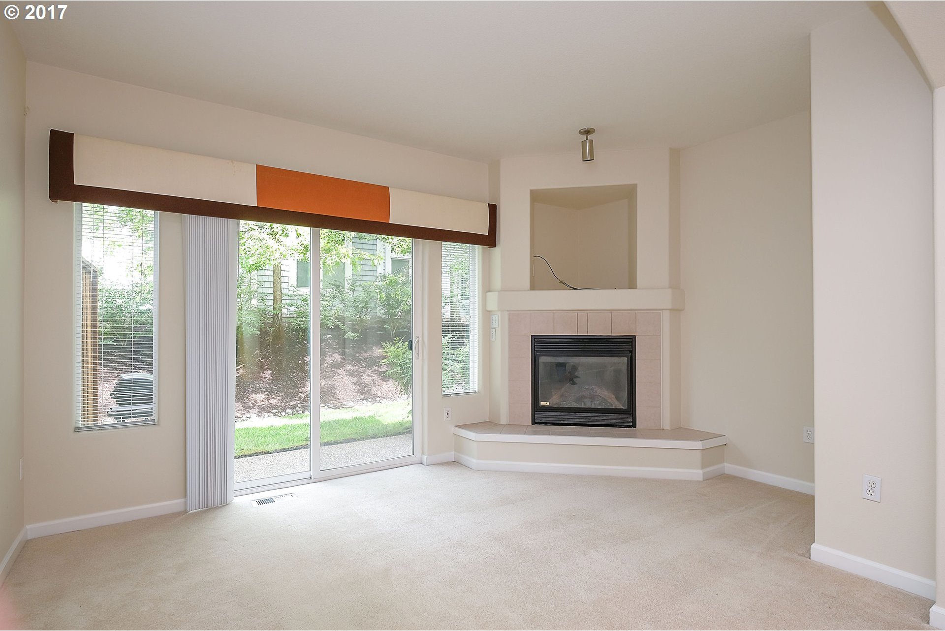 14771 Southwest Beard Road Beaverton, OR 97007 - Photo 19 of 20 Gallery Image 19