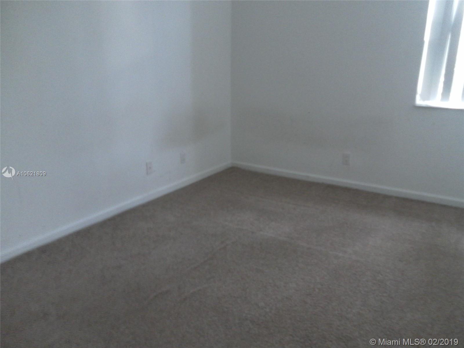 3173 Laurel Ridge Circle, Unit 3173 Riviera Beach, FL 33404 - Photo 11 of 15