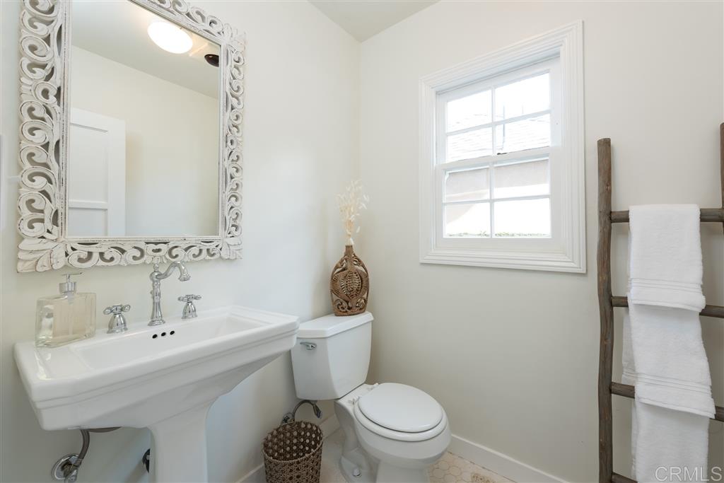 347 Dunemere Drive La Jolla, CA 92037 - Photo 17 of 25