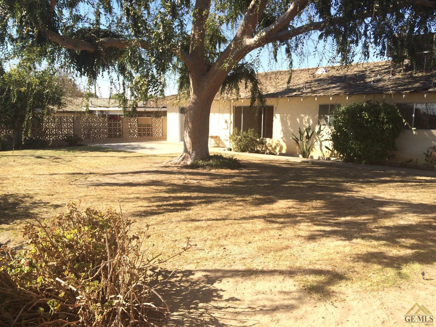 3204 Olympic Drive Bakersfield, CA 93308 - Photo 3 of 9