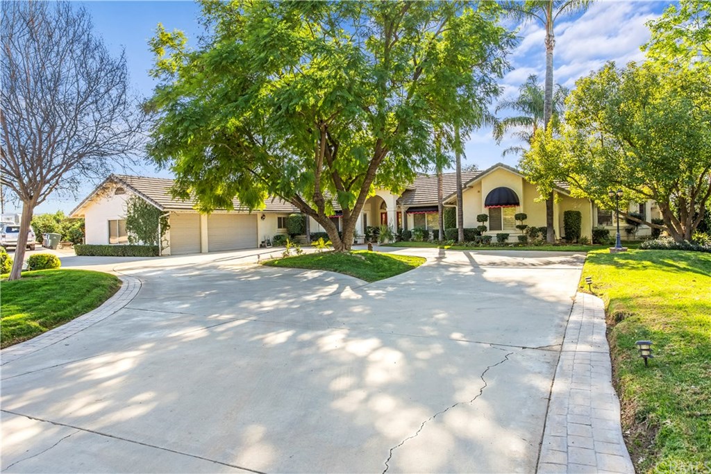 2198 Jefferson Street Riverside, CA 92504 - Photo 3 of 40