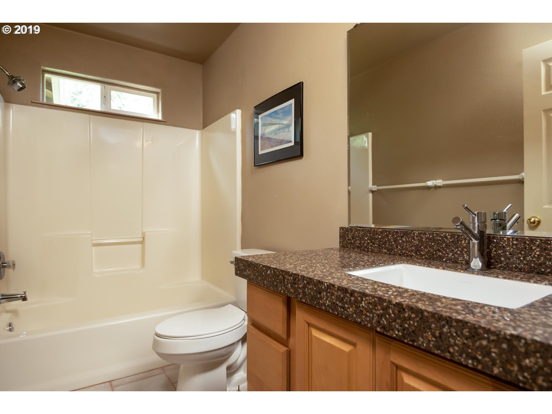 614 Northeast Faloma Road Portland, OR 97211 - Photo 10 of 24 Gallery Image 10