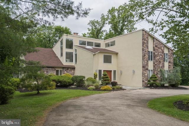 $865,000 | 866 Roscommon Road, Bryn Mawr, PA 19010
