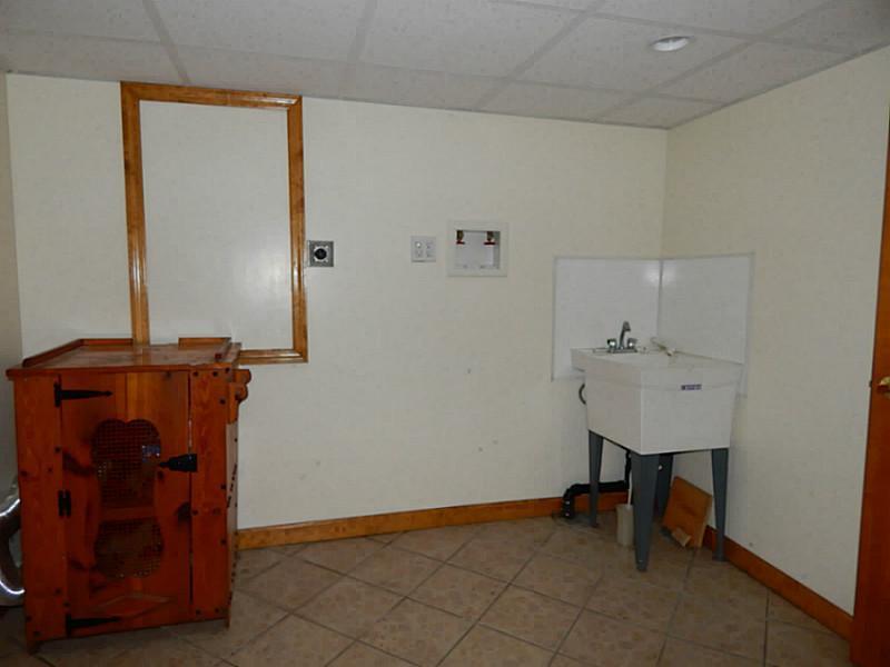 26 Ruthfred Drive Upper St. Clair, PA 15241 - Photo 9 of 22 Gallery Image 9