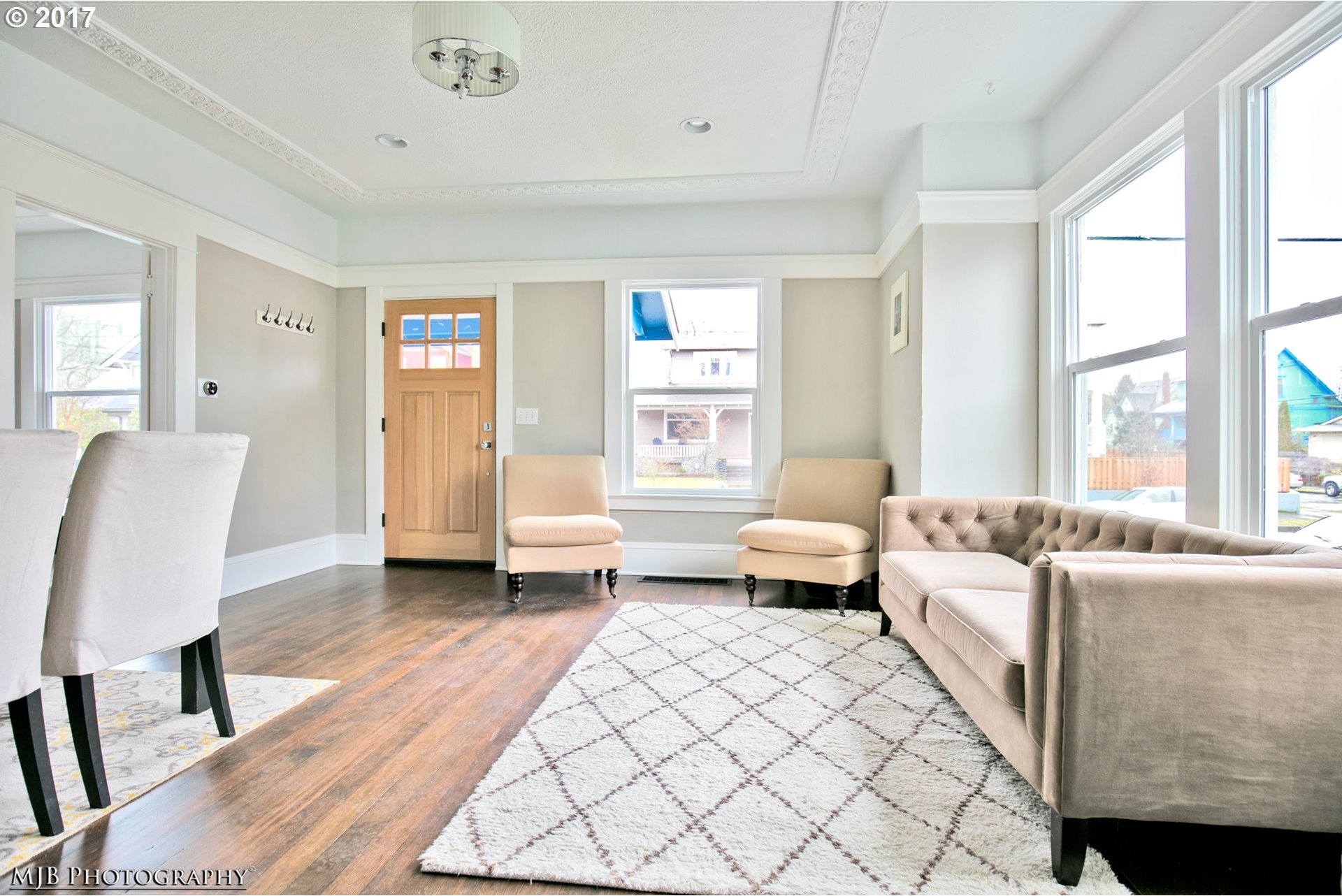 1615 Northeast Going Street Portland, OR 97211 - Photo 4 of 14