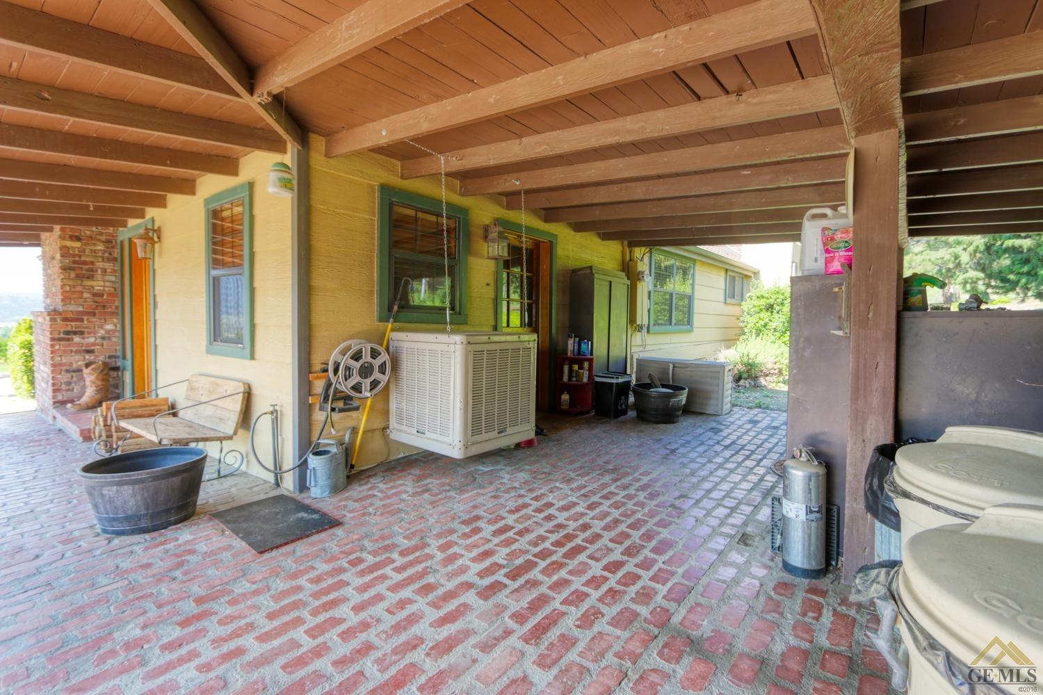 28101 Giraudo Road Tehachapi, CA 93561 - Photo 18 of 40 Gallery Image 18