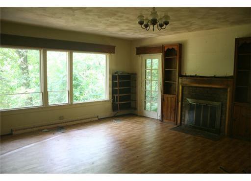3226 Evergreen Road Pittsburgh, PA 15237 - Photo 8 of 18 Gallery Image 8