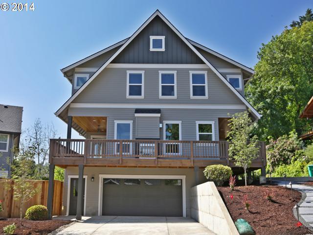 426 Southwest Nevada Street Portland, OR 97219 - Photo 8 of 16 Gallery Image 8
